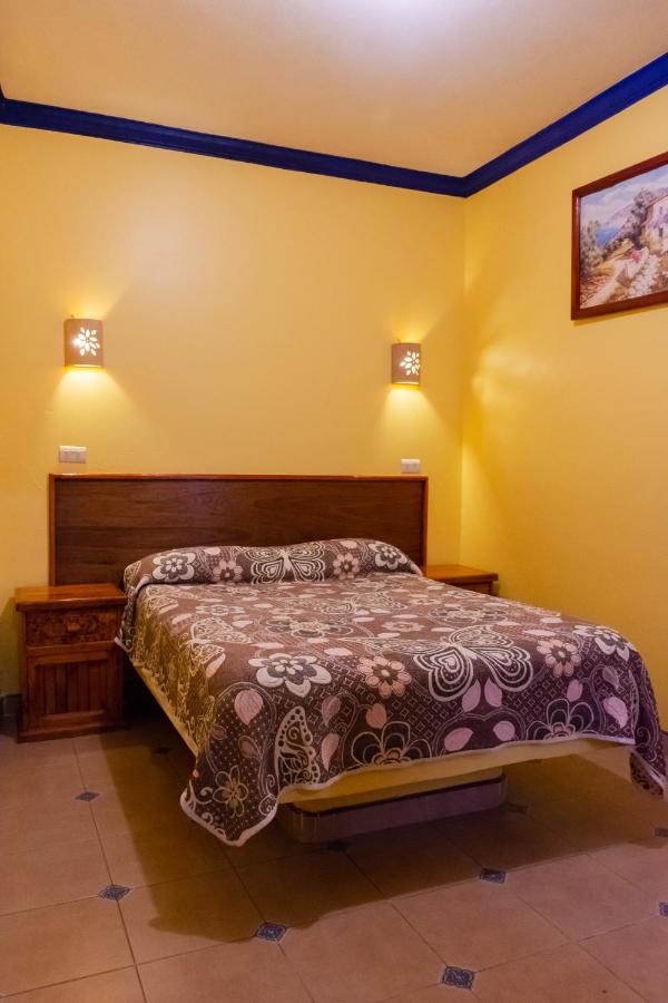Hotel Del Parque Naolinco de Victoria Esterno foto
